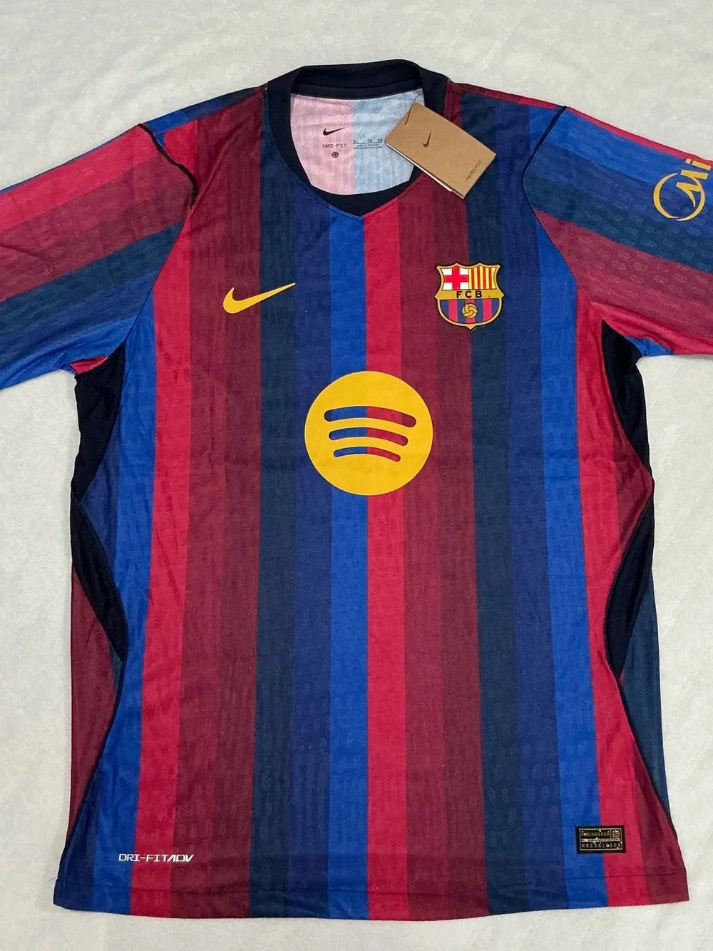 NWT FC BARCELONA 2026/27 Home Jersey Lamine Yamal #10 Player Version  Size XL - Picture 3 of 16